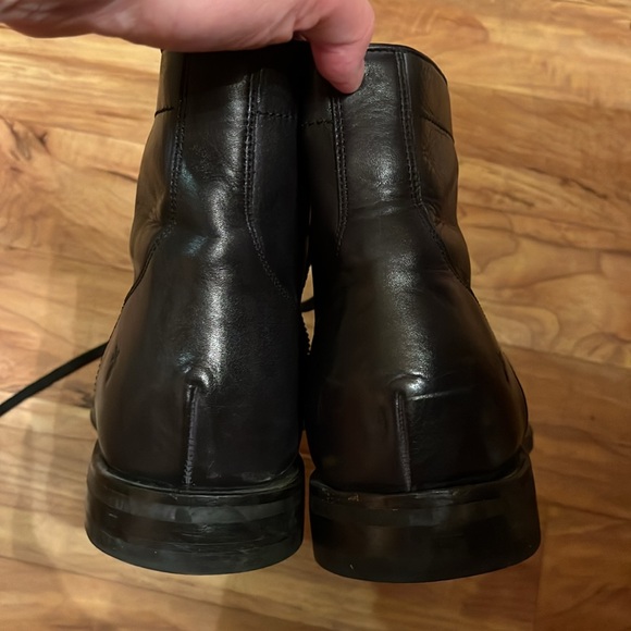 Frye size men 8.5 women’s size 10 cap toe lace zip black leather ankle boots - Picture 6 of 13